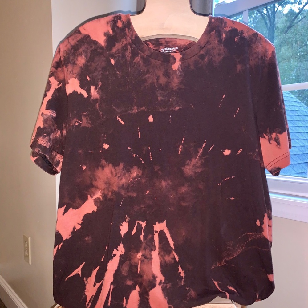 Bleach dye t-shirt